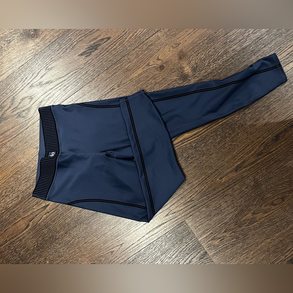 Alo airlift high waist 7/8 line up leggings